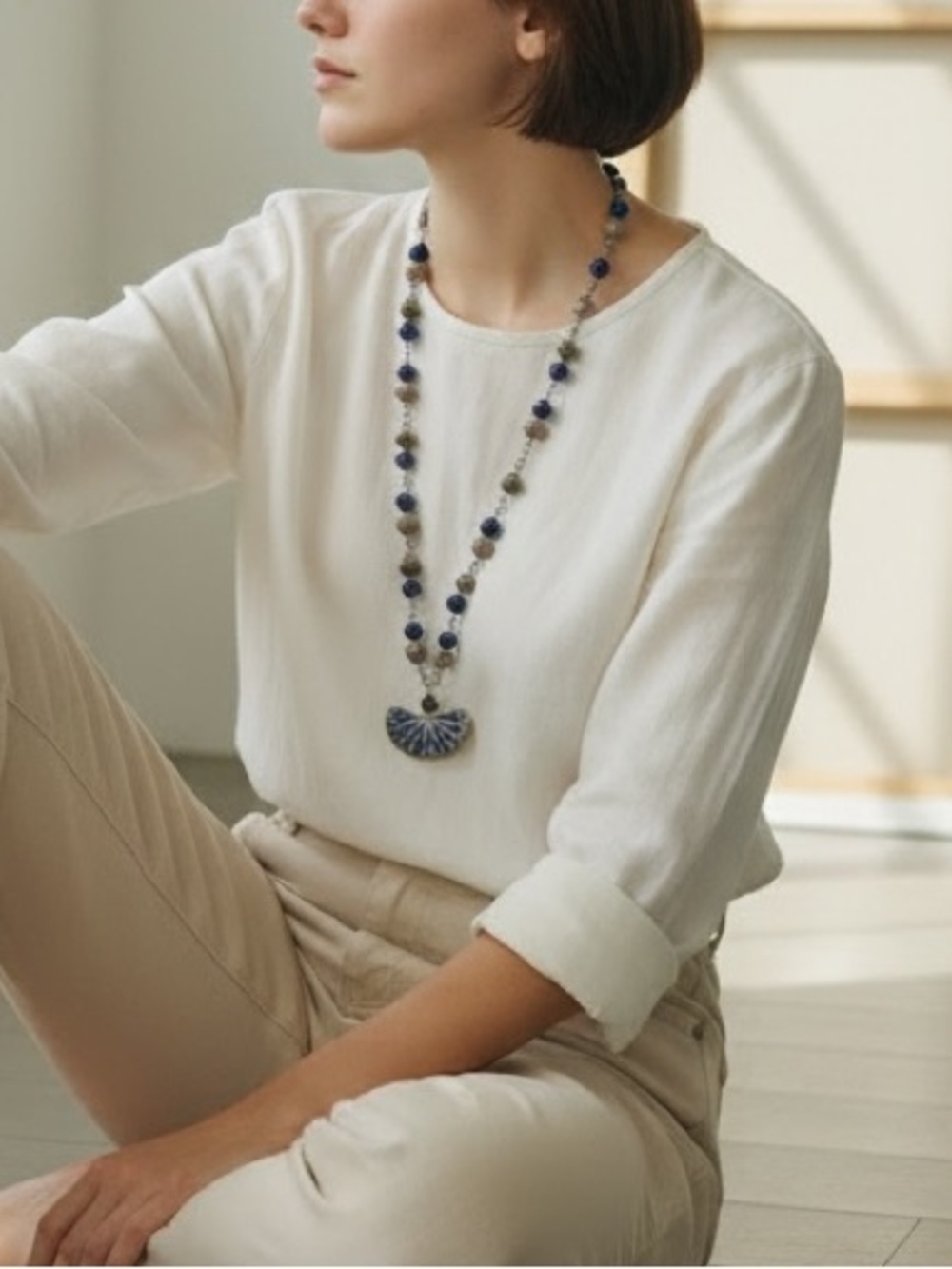 Blue Glass Bead Pendant Necklace